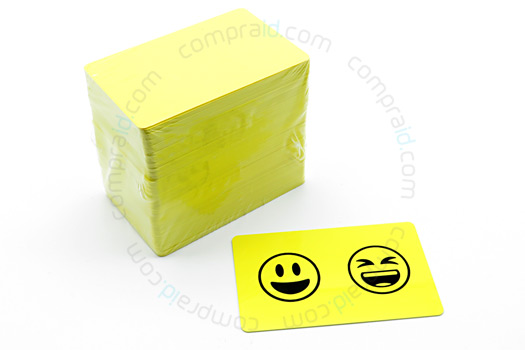 Tarjetas pvc amarillas para impresora de credenciales